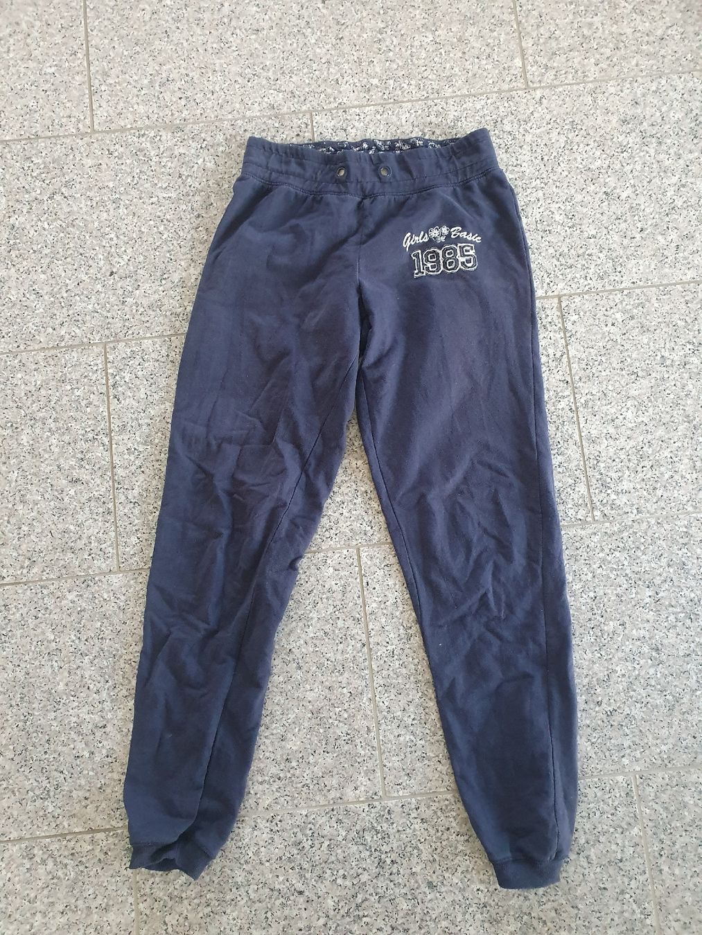Pantaloni: Chice Damen Jogginghose Gr. S - M – Usato da Moosseedorf venduto da Sonnenschein..