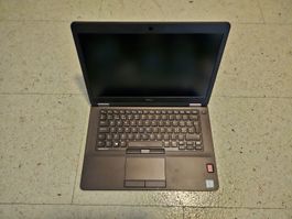 Dell Laptop mit Dokingstation und Reissetasche