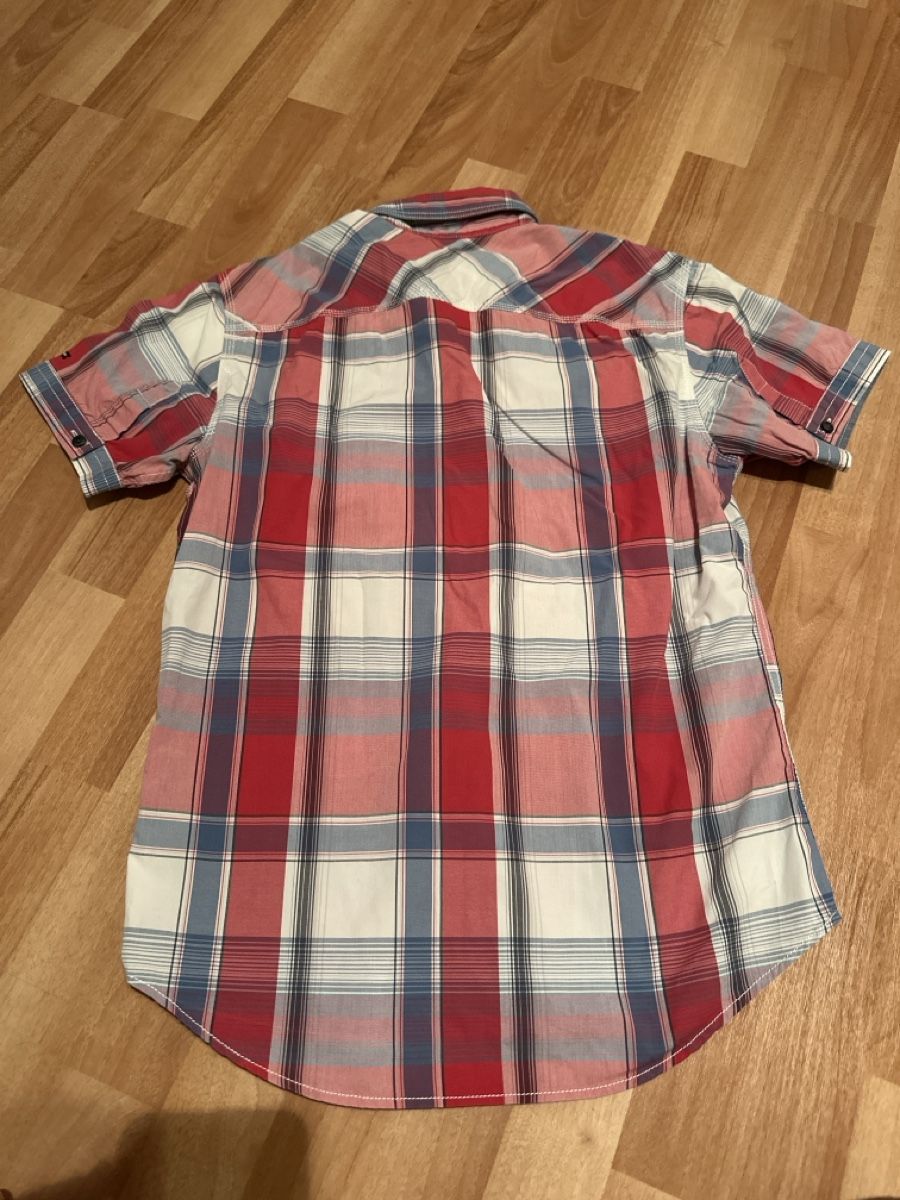 Tommy Hilfiger Chemises: Hemd Hilfiger Denim, Gr. S, einf. Brustweite ca. 50 cm – D'occasion à St. Gallen par mai_gd7k 2
