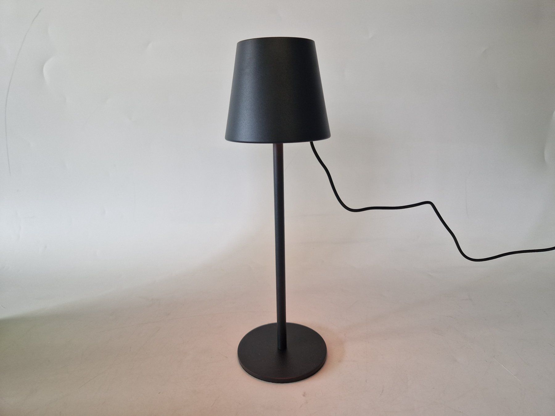 Lampen: GOOBAY LED Tischlampe – Gebraucht aus Muhen von Restwert_Muhen 6