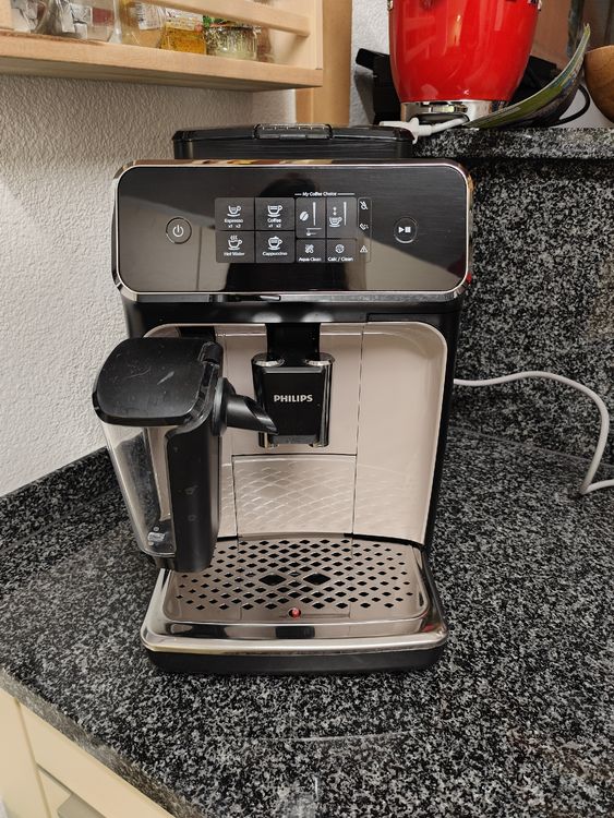Philipps Series 2200 Kaffemaschinee | Kaufen auf Ricardo