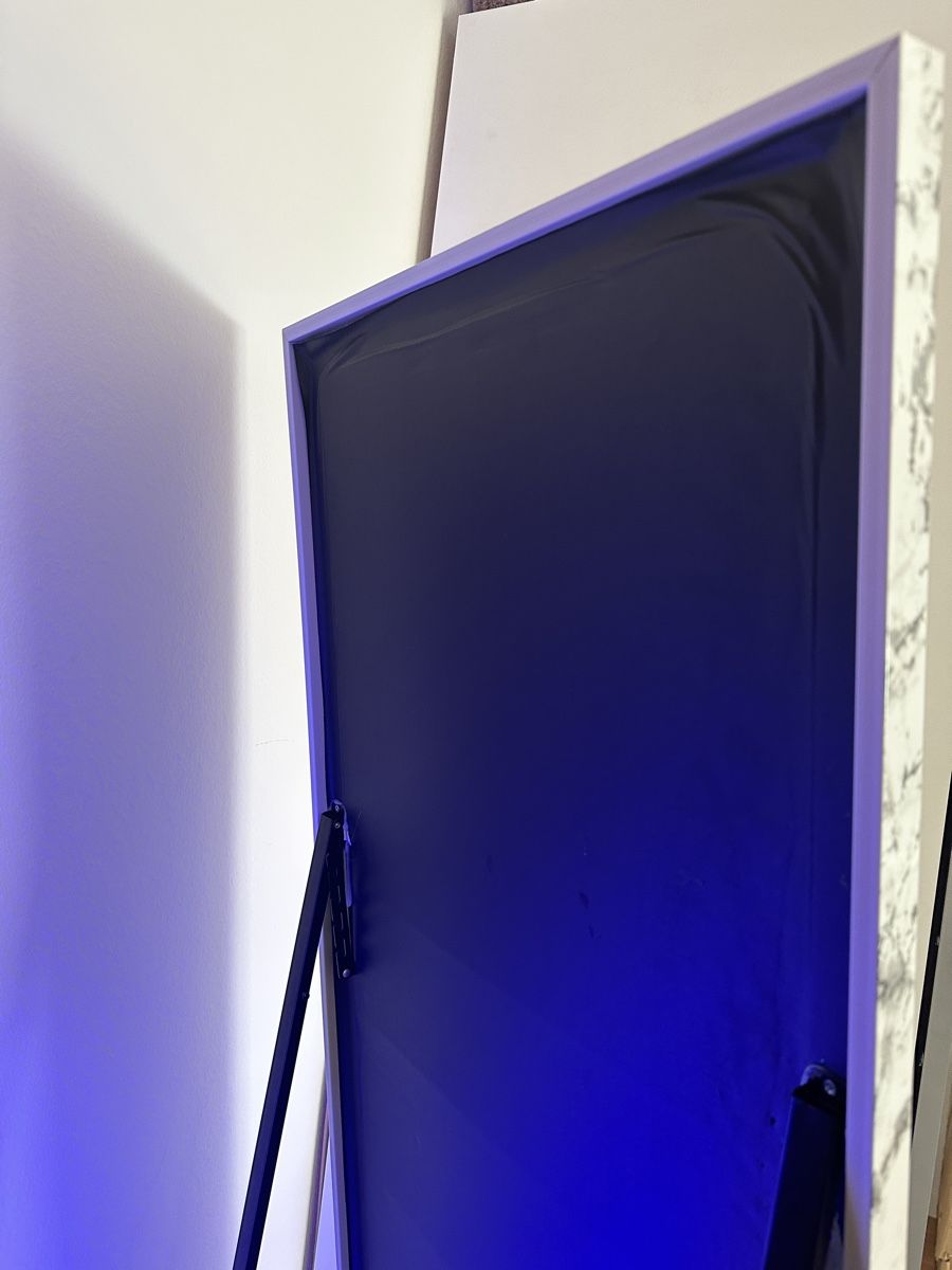 Specchi: Stand Spiegel schwarz und weiss – Usato da Lyss venduto da KiS12 1