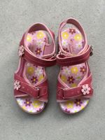 Süssi Sandale Grösse 29 Sommerblumen-Motiv, für kleine Prinz