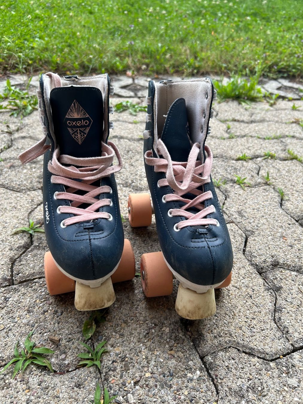 Decathlon Inline-Skating & Rollschuhe: Rollschuhe Gr. 35 (blau) – Gebraucht aus Schwerzenbach von Herbstzauber 1