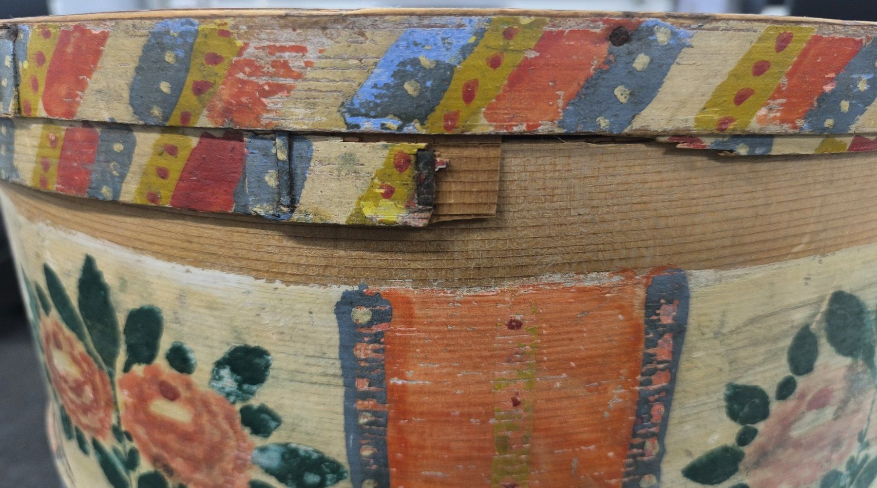 Toutes les décorations: Spanschachtel bemalt – D'occasion à Rüti ZH par Restwert_Rueti_ZH 6