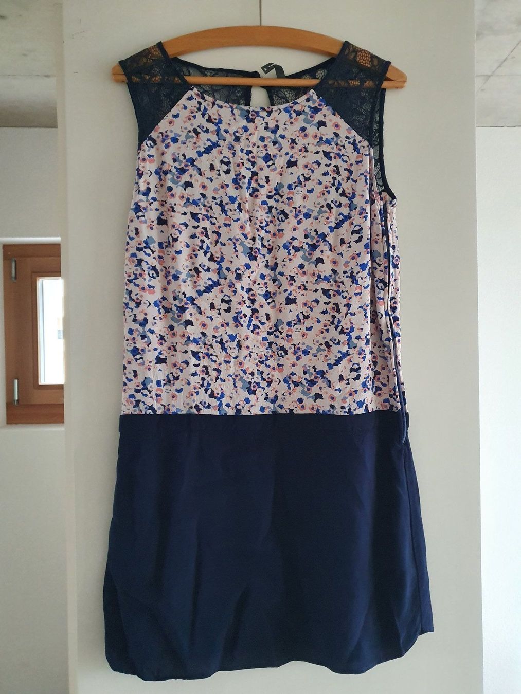 Nafnaf Vestiti: Kleid Naf Naf Gr. 36 – Nuovo (secondo la descrizione) da Villars-sur-Glâne venduto da richardette