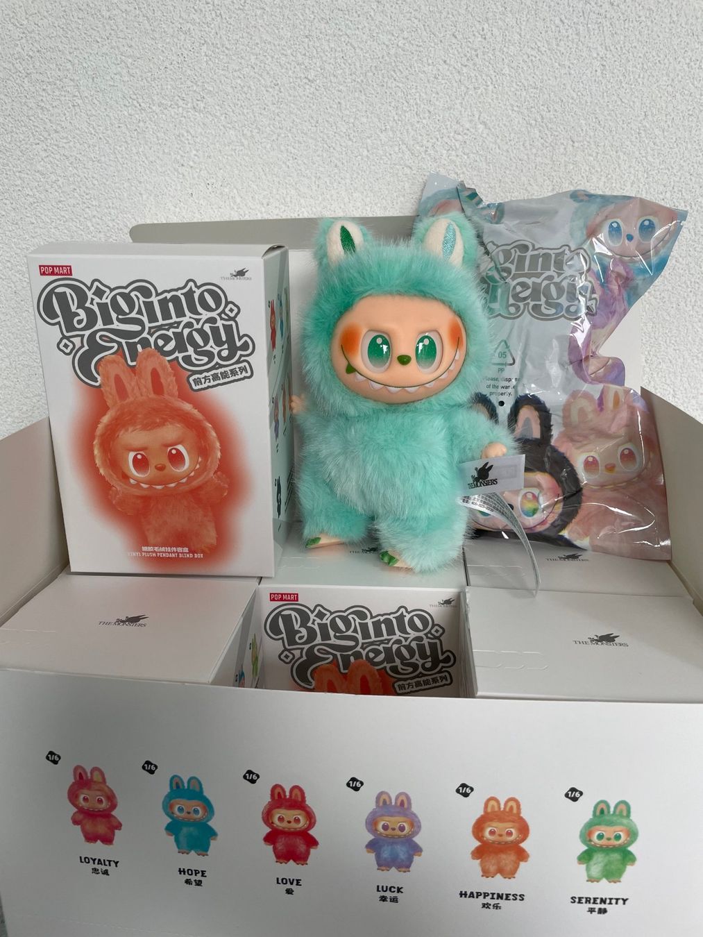 Pop Mart Statuette: Lafufu / Labubu "Big into Energy" The Monsters – Nuovo e nell'imballaggio originale da Schaffhausen venduto da krokodilgena 4