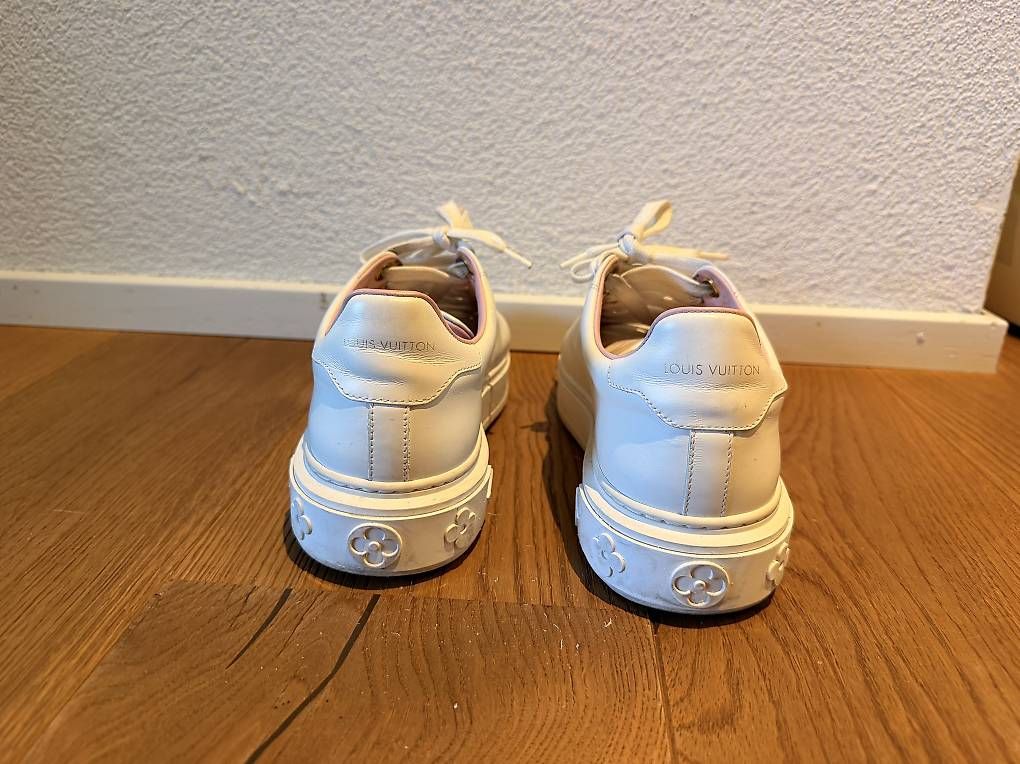 Scarpe da donna: Louis Vuitton Sneakers Gr. 38 – Usato da Adligenswil venduto da TST04 4