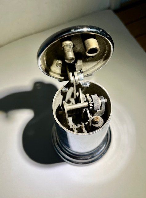 Accendini: Antikes Dunhill Benzinfeuerzeug – Usato da Winterthur venduto da blaubaer11 6