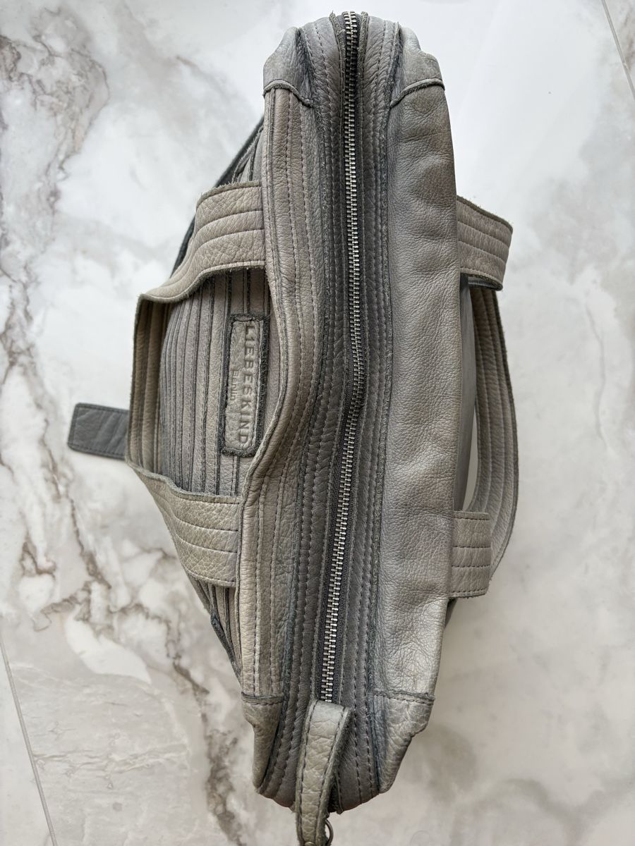 Liebeskind Borse da donna: Graue Ledertasche Liebeskind  – Usato da Estavayer-le-Lac venduto da Mimmy02 2
