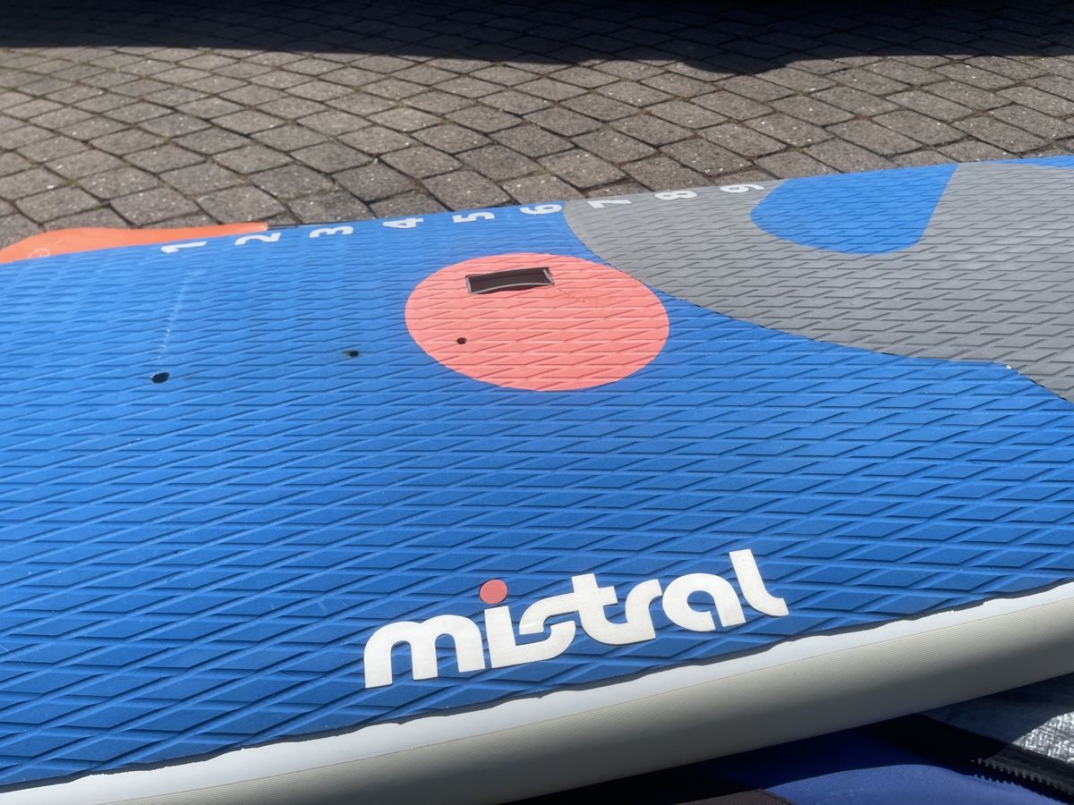 Mistral Planches de surf: Mistral SUP Board 11'9 Allround – D'occasion à Adligenswil par th.hi 2