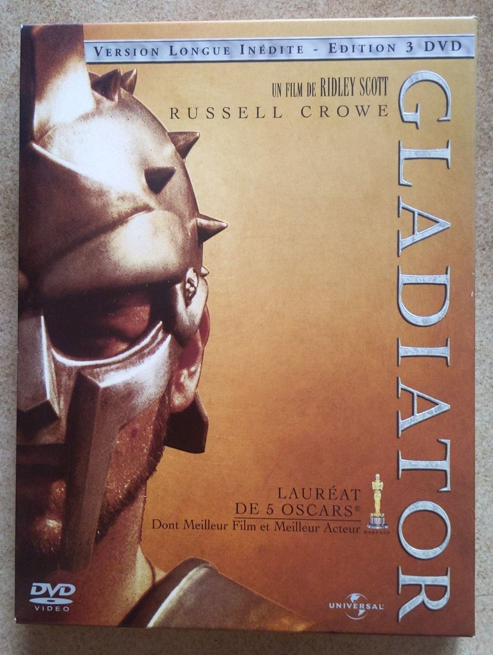 Tous les DVDs: DVD Gladiator Edition 3 Disques - Version Longue Inédite – D'occasion à Orsieres par IndianaJones50a