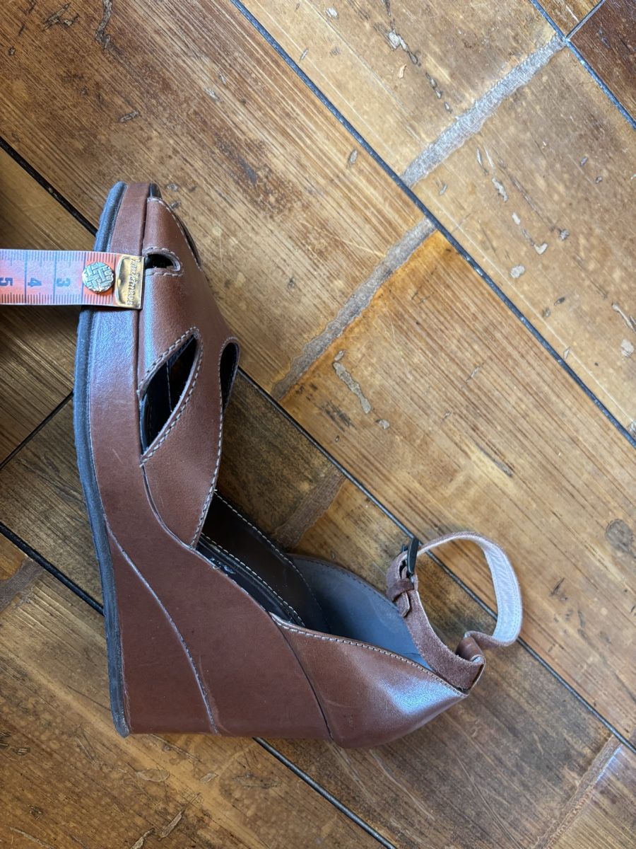 Hogan Scarpe da donna: Sandales compensées Hogan cuir marron 40 – Usato da Dotzigen venduto da SecondHandGems 5