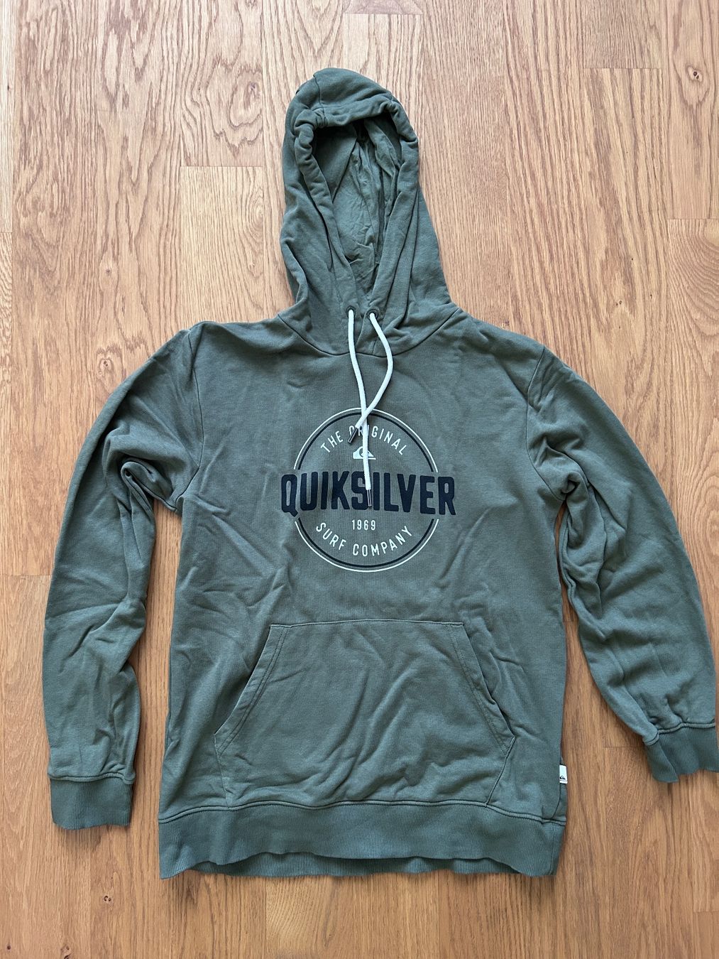 Quiksilver Pulls & Sweat-shirts: Quiksilver Pullover mit Kapuze Grösse S – D'occasion à Bern par BZau