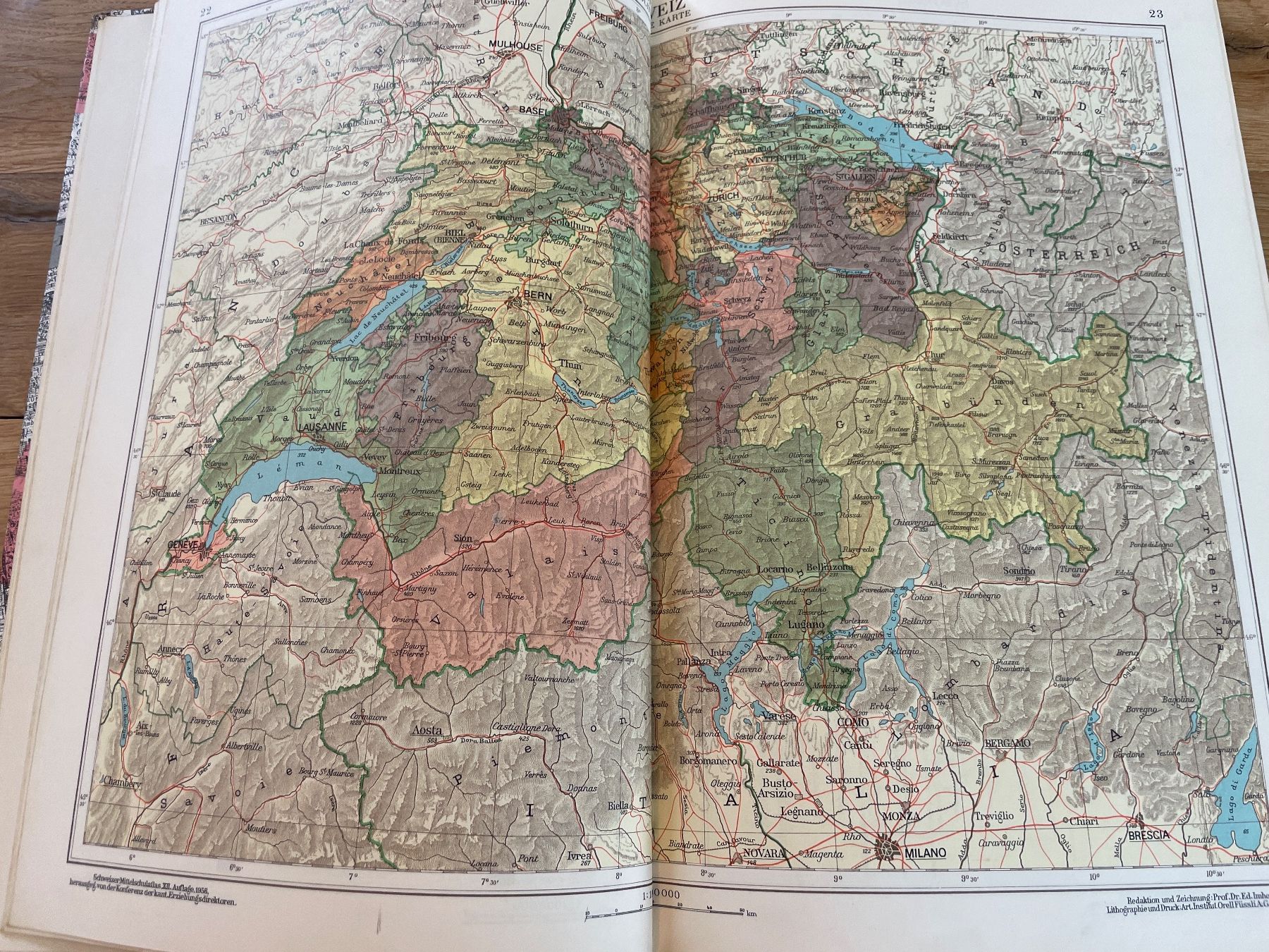 Libri: Schweizerischer Mittelschulatlas 12. Auflage 1958 – Usato da Winterthur venduto da cheerio97 4