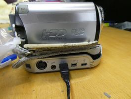 JVC Everio HDD MicroSD 30GB 7-37HRS 2 batteries carte SD