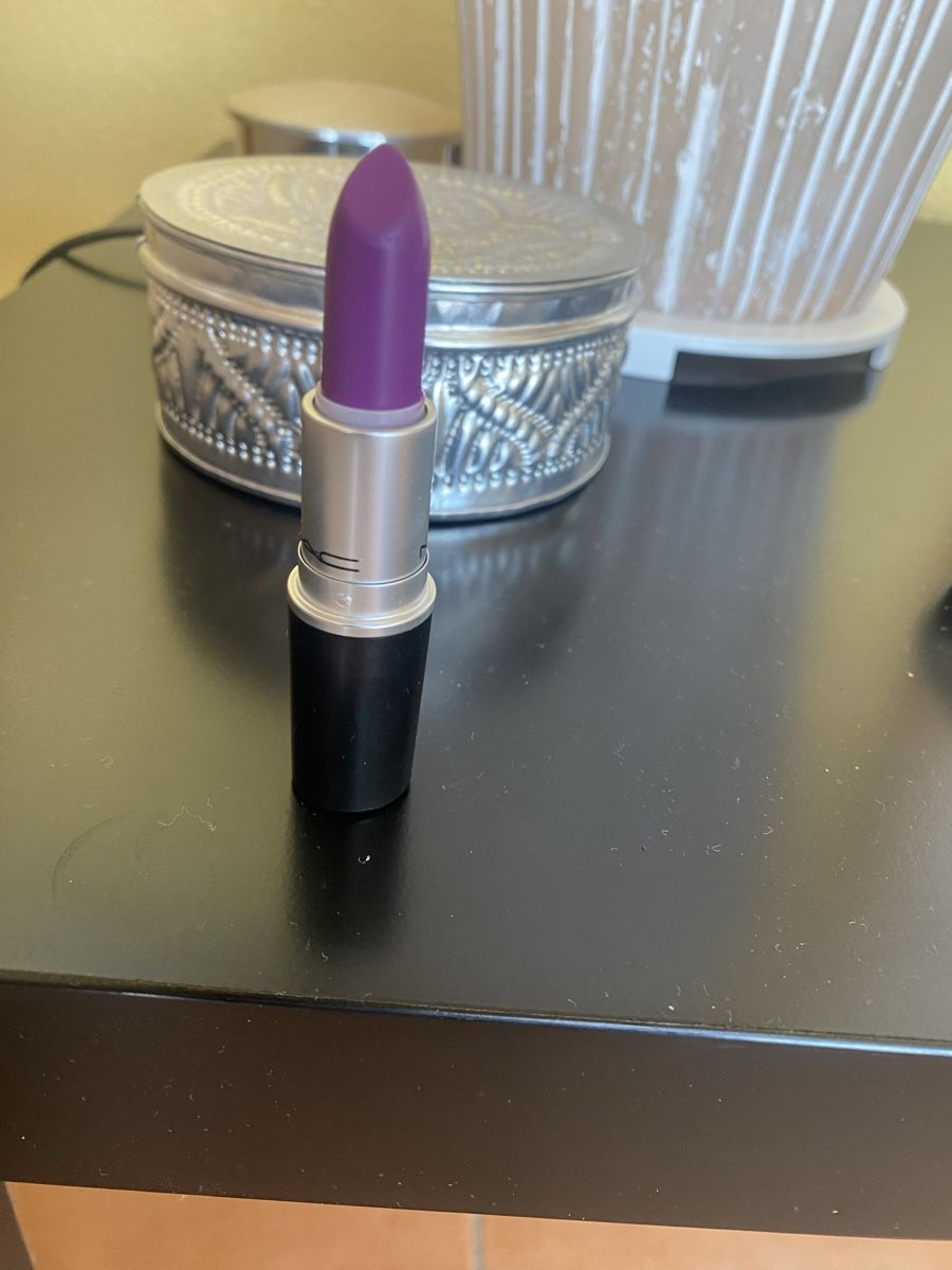 Make-up: MAC Lipstick Mat Heroine – Usato da Belmont-sur-Lausanne venduto da chu_vxf5 1