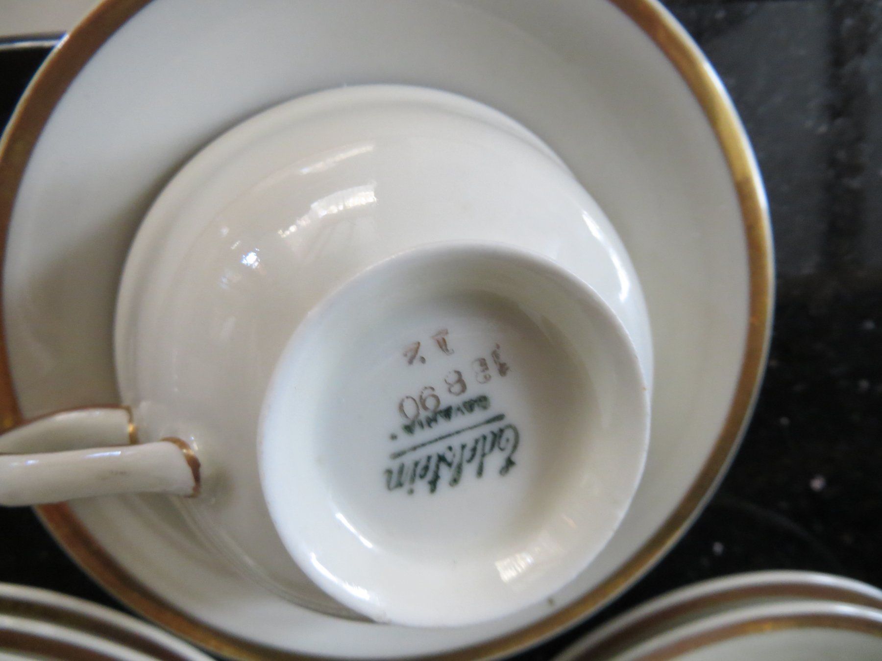 Geschirrsets: Tee-Kaffee Service mit Blumenmuster – Gebraucht aus Ins von Ener52 3
