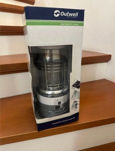 Outwell Lampade: Outwell rechargable camp light – Usato da Confignon venduto da lynningva