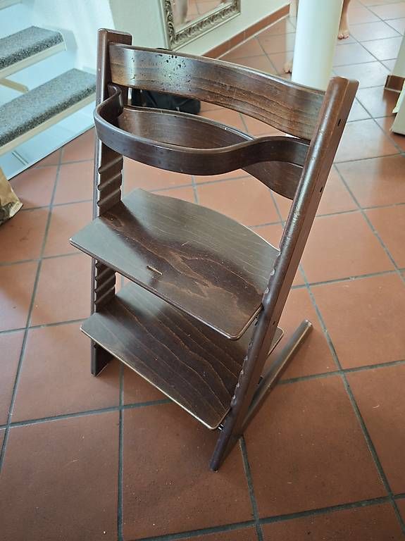 Stokke Chaises hautes: Original Strokke Trip Trap Kinder Hochsitz – D'occasion à Rüfenacht BE par Sumatrabali 1