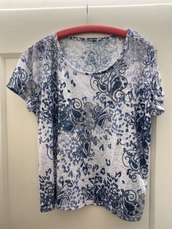 Chicorée Sommershirt, Grösse L, blau/weiss gemustert