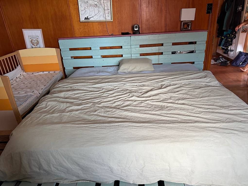 Betten: Palettenbett – Gebraucht aus Weinfelden von jen_cvr8