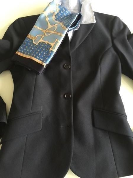 Giacche: BLAZER BENETTON  Blazer NP CHF 160 – Nuovo (secondo la descrizione) da Adliswil venduto da Jessik0 4
