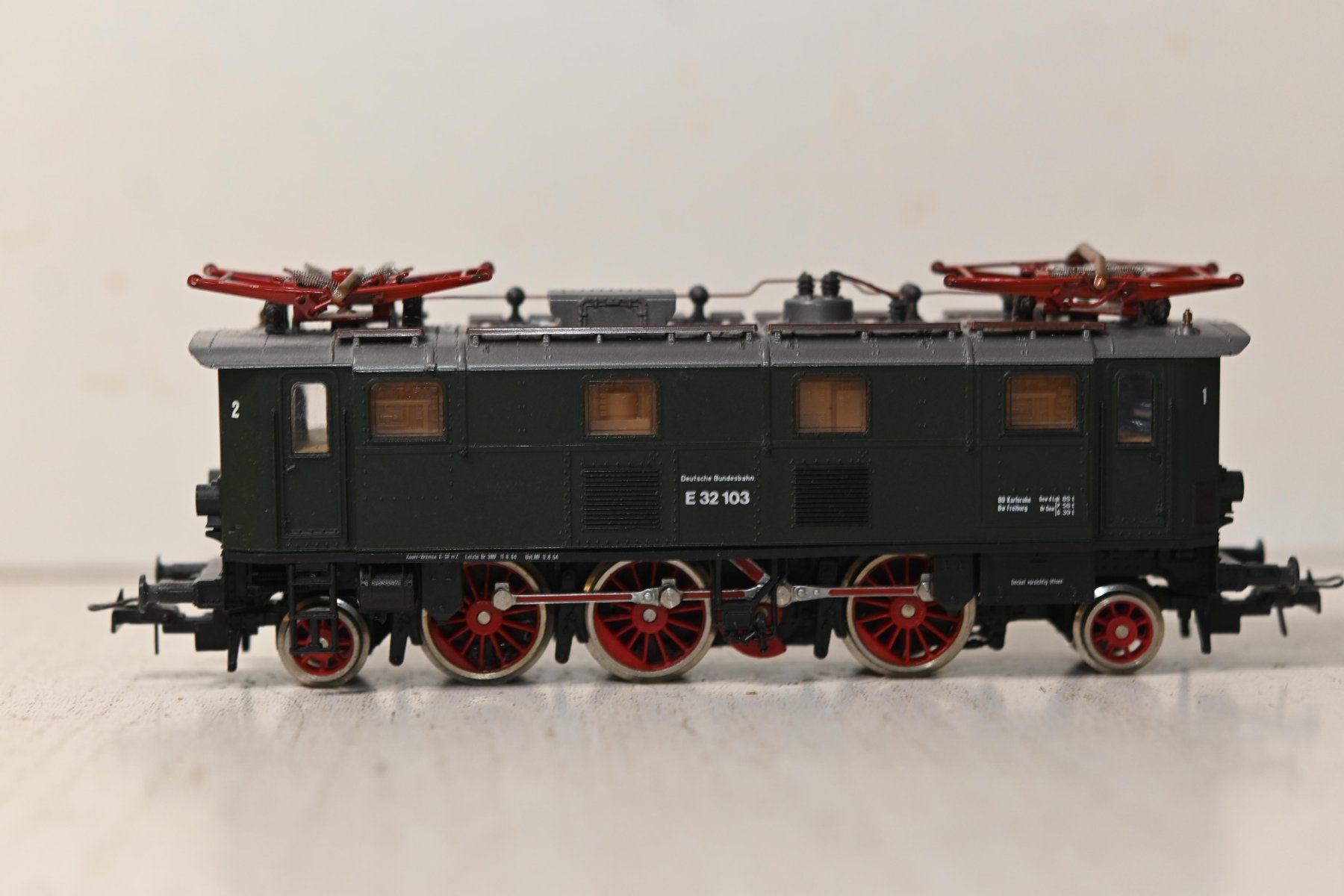Roco Modelleisenbahnen: Roco DB E 32 103 Digital ADR.3 ohne OVP – Gebraucht aus Laupen ZH von Zmoewe 5