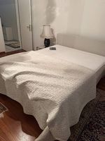 Bett mit elektronischem Lattenrost