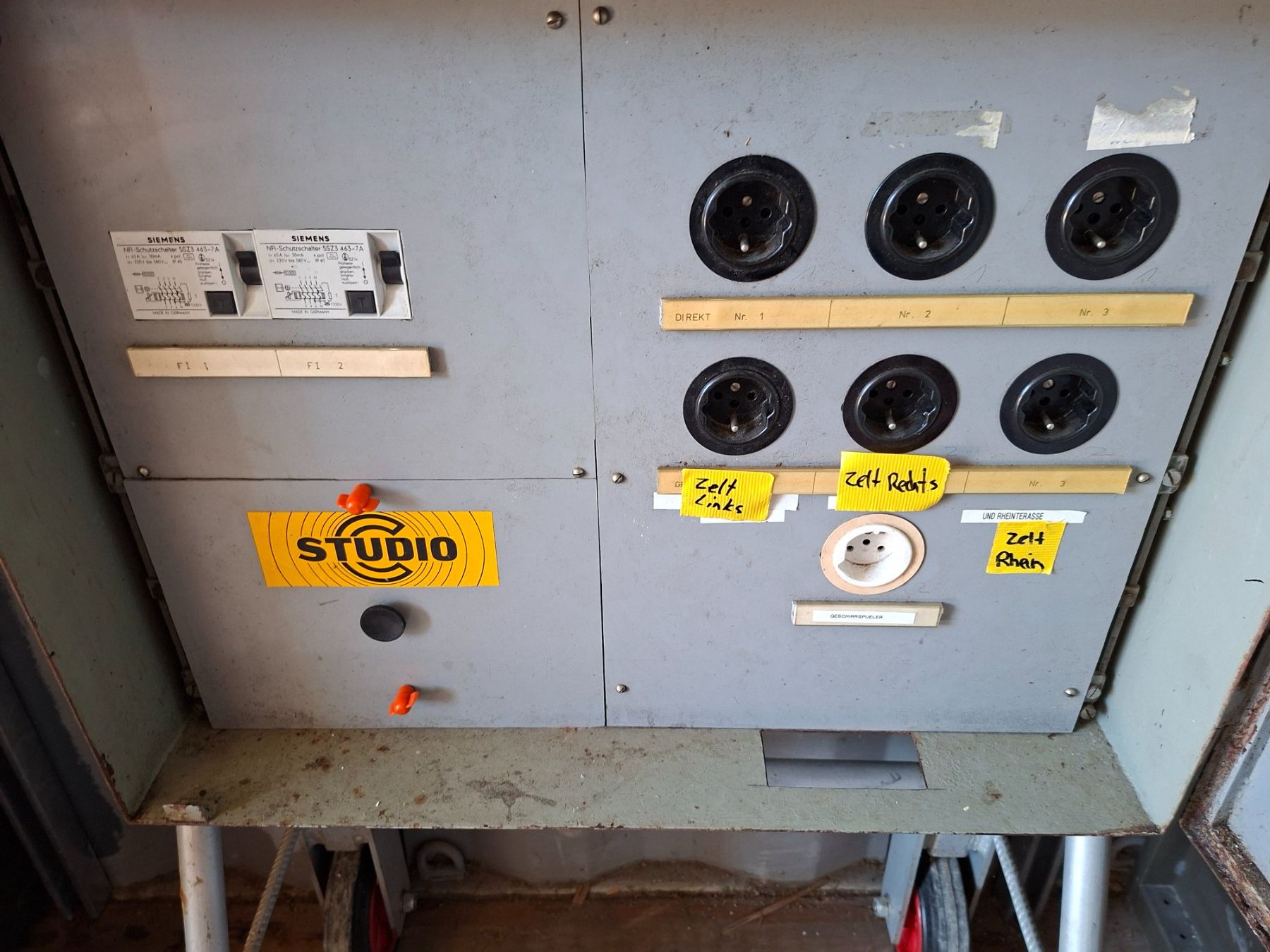 Elettrotecnica: Stromkasten – Usato da Wallbach venduto da Pitralon1 4