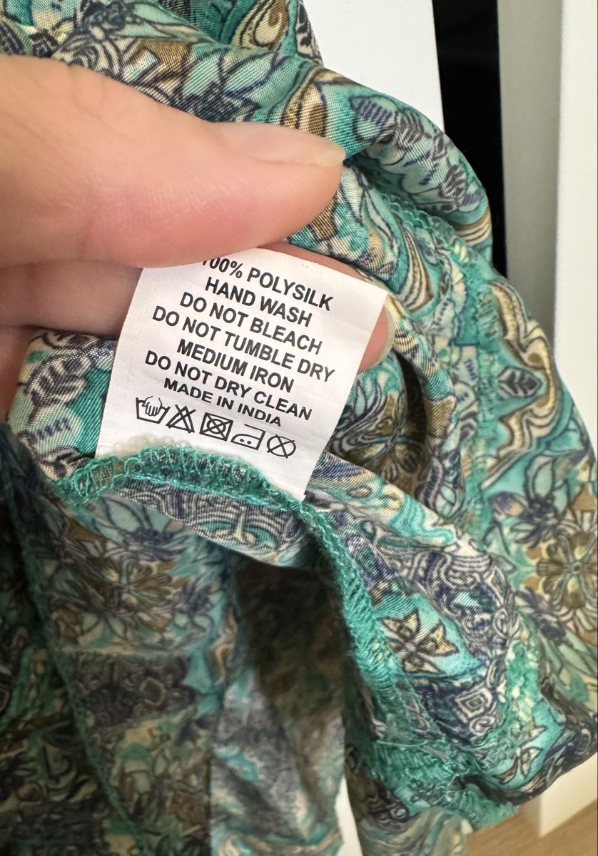 Goa Vestiti: Robe longue dos nu GOA, NEUVE, Taille S 100% polysoie – Nuovo e nell'imballaggio originale da Colombier NE venduto da kajo04 4