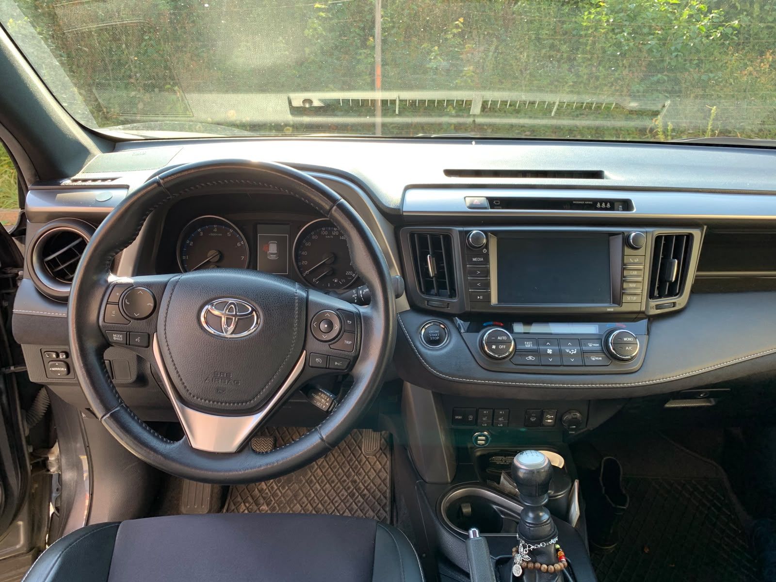 Toyota Autos: Toyota RAV4 – D'occasion à Sachseln par oli_8r6w 3