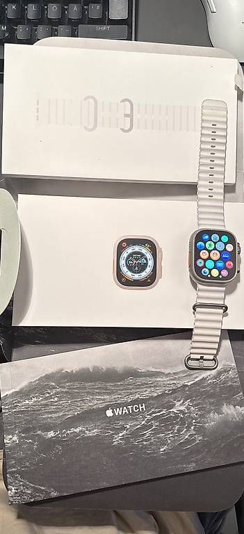 Smartwatch: Apple Watch Ultra 49mm, Titanium – Usato da Tramelan venduto da Lukimdr