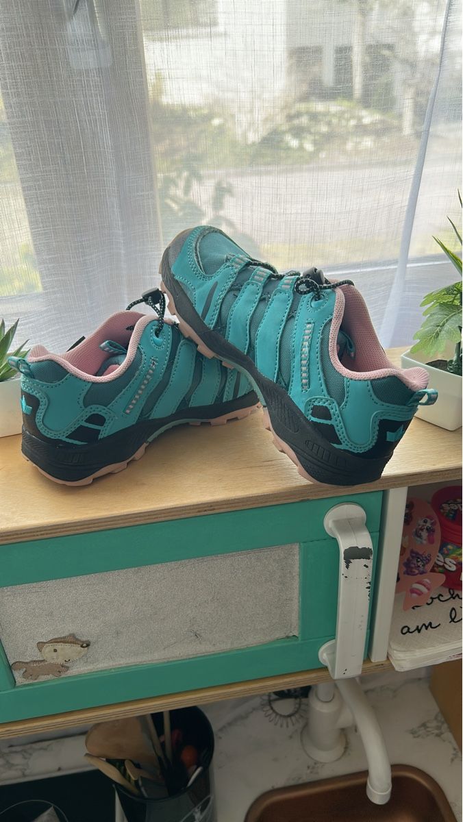 Scarpe per ragazze: Robuste Wanderschuhe türkis/rosa – Usato da Siebnen venduto da schnell05