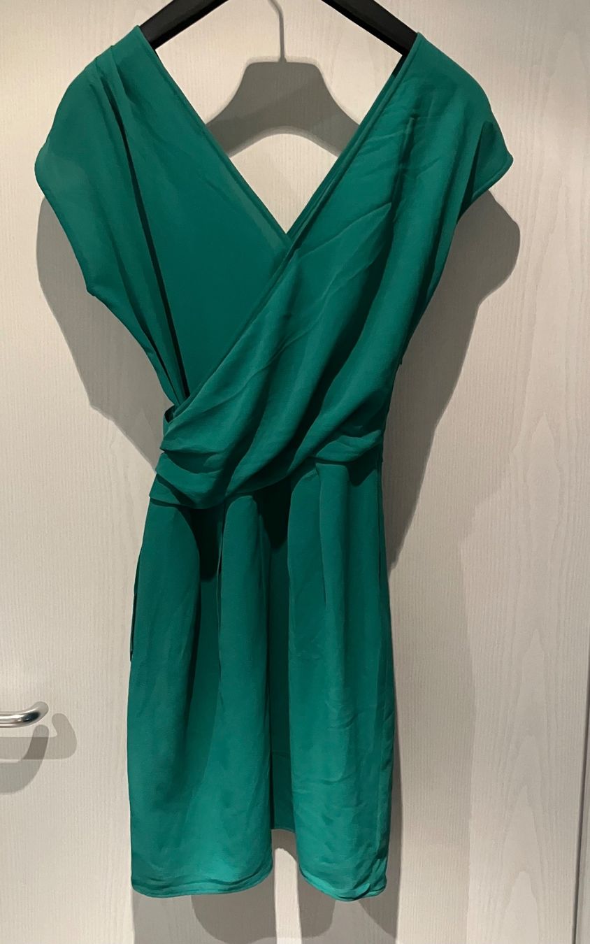 IKKS Robes: Robe IKKS drapée taille 36 – D'occasion à Arconciel par chance22