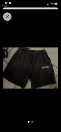 Schwarze Adidas Baumwoll-Shorts, Gr.M