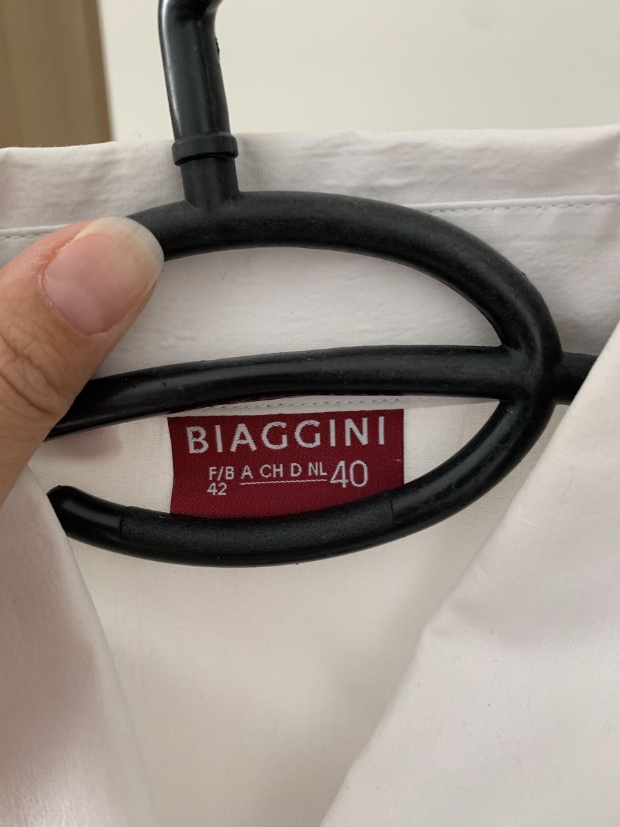 Camicette: BIAGGINI Damenbluse, Weiss Grösse 40, Polyester/Baumwolle – Nuovo (secondo la descrizione) da Einsiedeln venduto da important__ 1