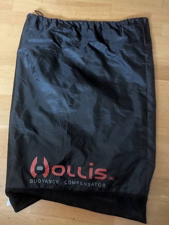 Mute per immersioni: Hollis HD200 BCD – Usato da Blonay venduto da Les_jeunes 1