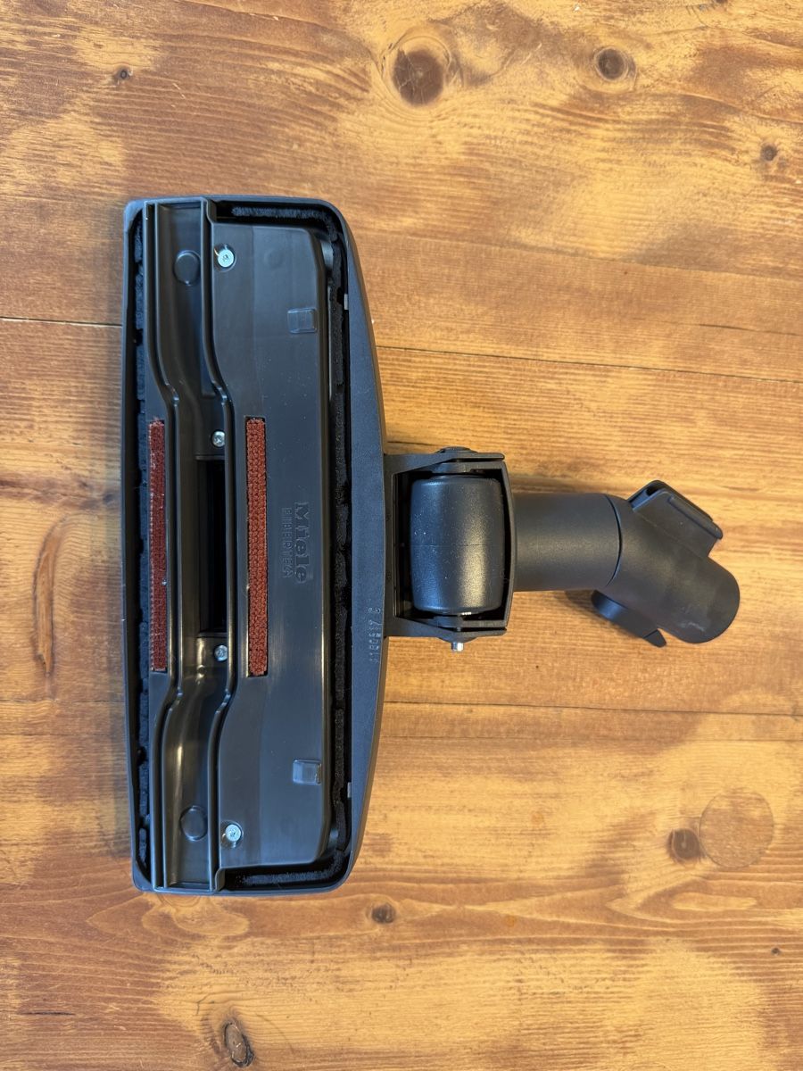 Aspirapolveri & Accessori: Staubsauger Bürstenkopf Miele – Nuovo e nell'imballaggio originale da Bütschwil venduto da jon_jz72 1