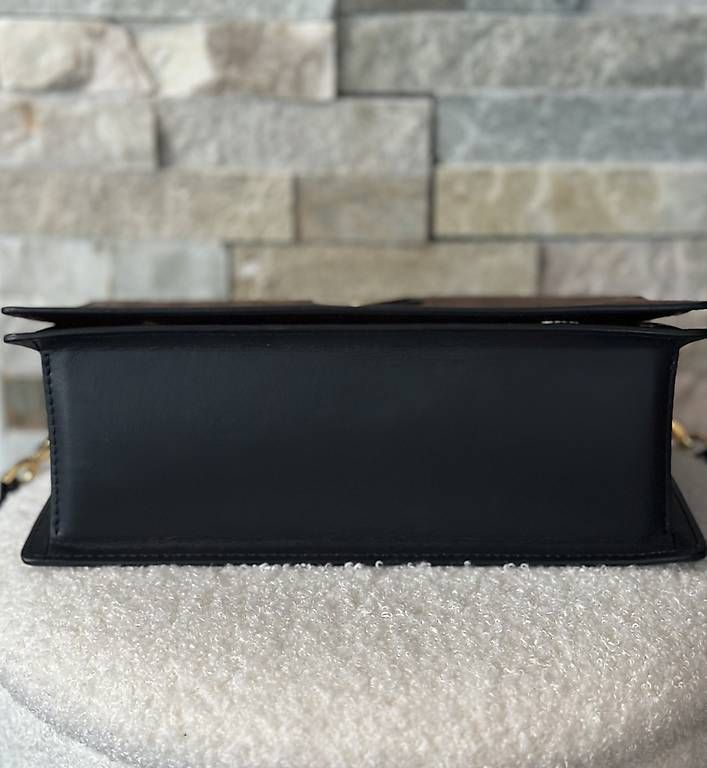 Altro in  Abbigliamento & Accessori: Mollerus Tasche neuwertig – Usato da Schübelbach venduto da Ricola00 2