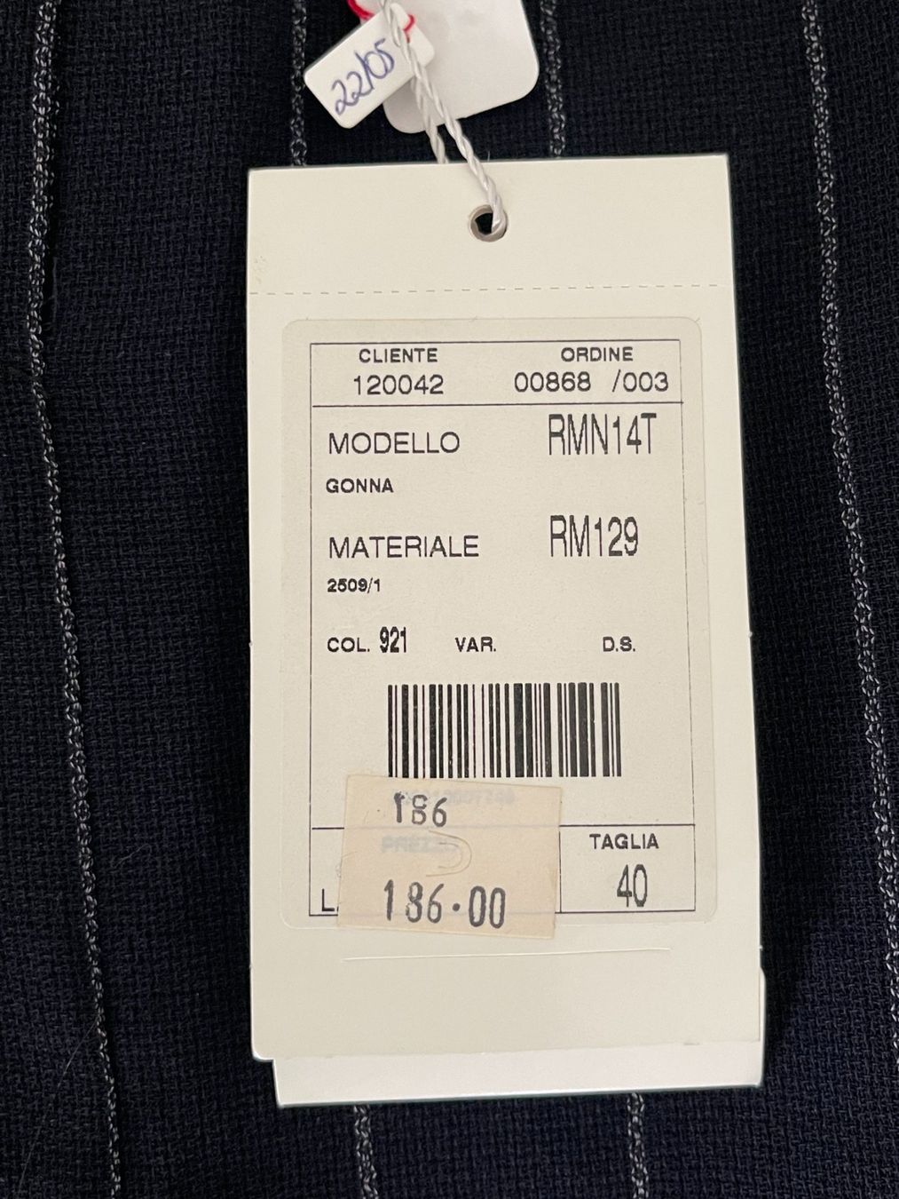 Armani Gonne: Jupe Armani RMN14T – Nuovo e nell'imballaggio originale da Commugny venduto da j1976 2