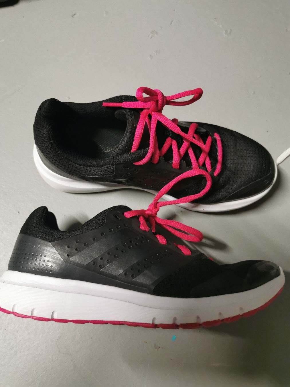 Adidas Scarpe da donna: Adidas seamfree running  – Usato da Mühlethurnen venduto da GaspAnita