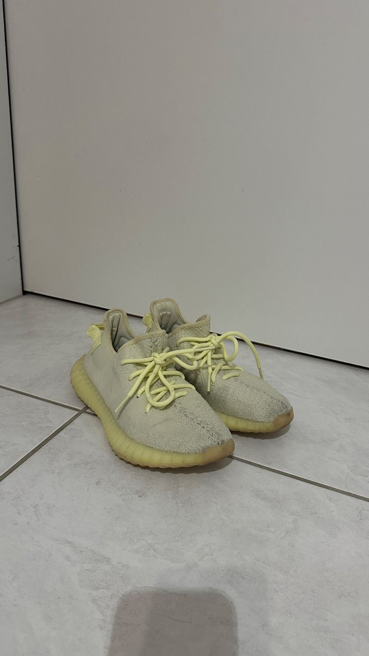 Herrenschuhe: Butter Yellow Yeezy – Gebraucht aus Chur von sivik 3