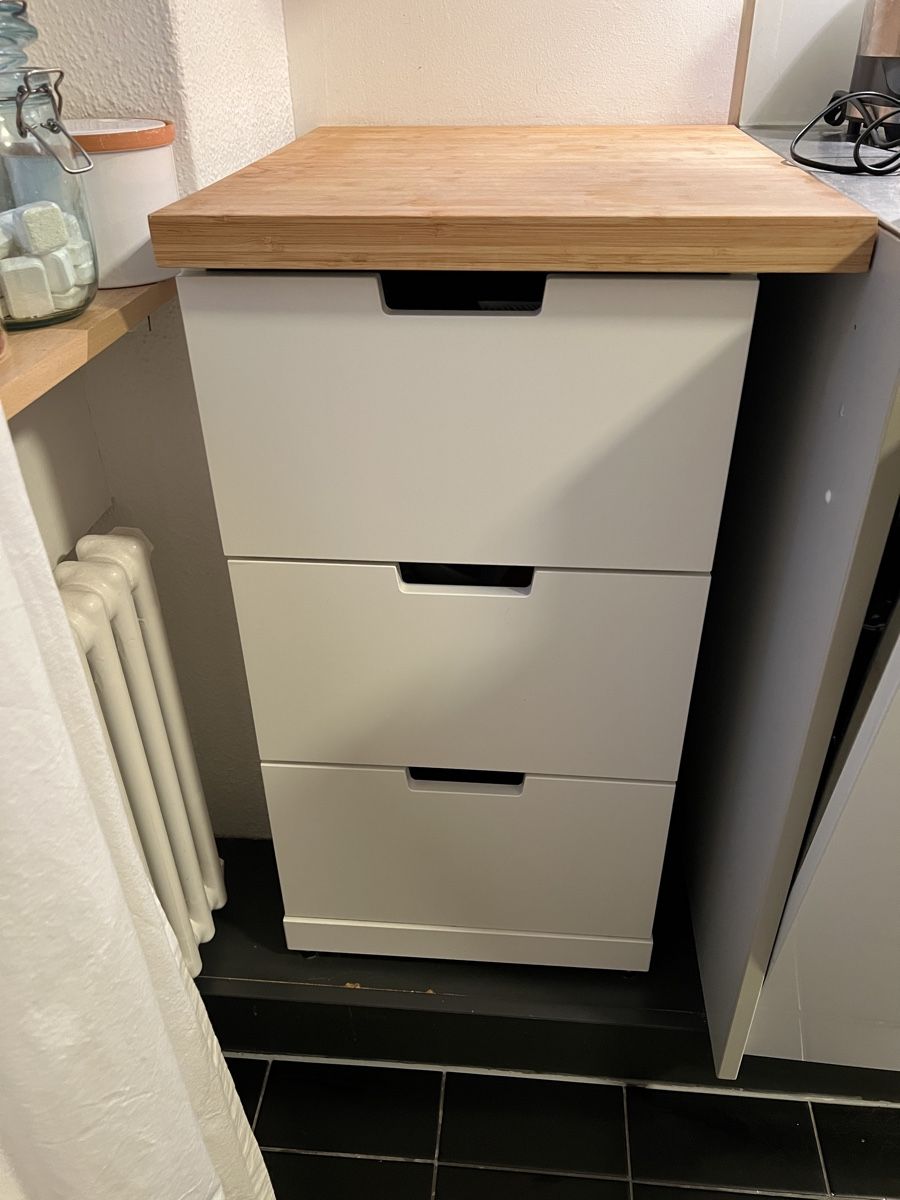 Ikea Komplettküchen: Ikea Küchenschubladen Möbel mit Holzplatte, NP 140.- – Gebraucht aus Zürich von ViolettRosenRot