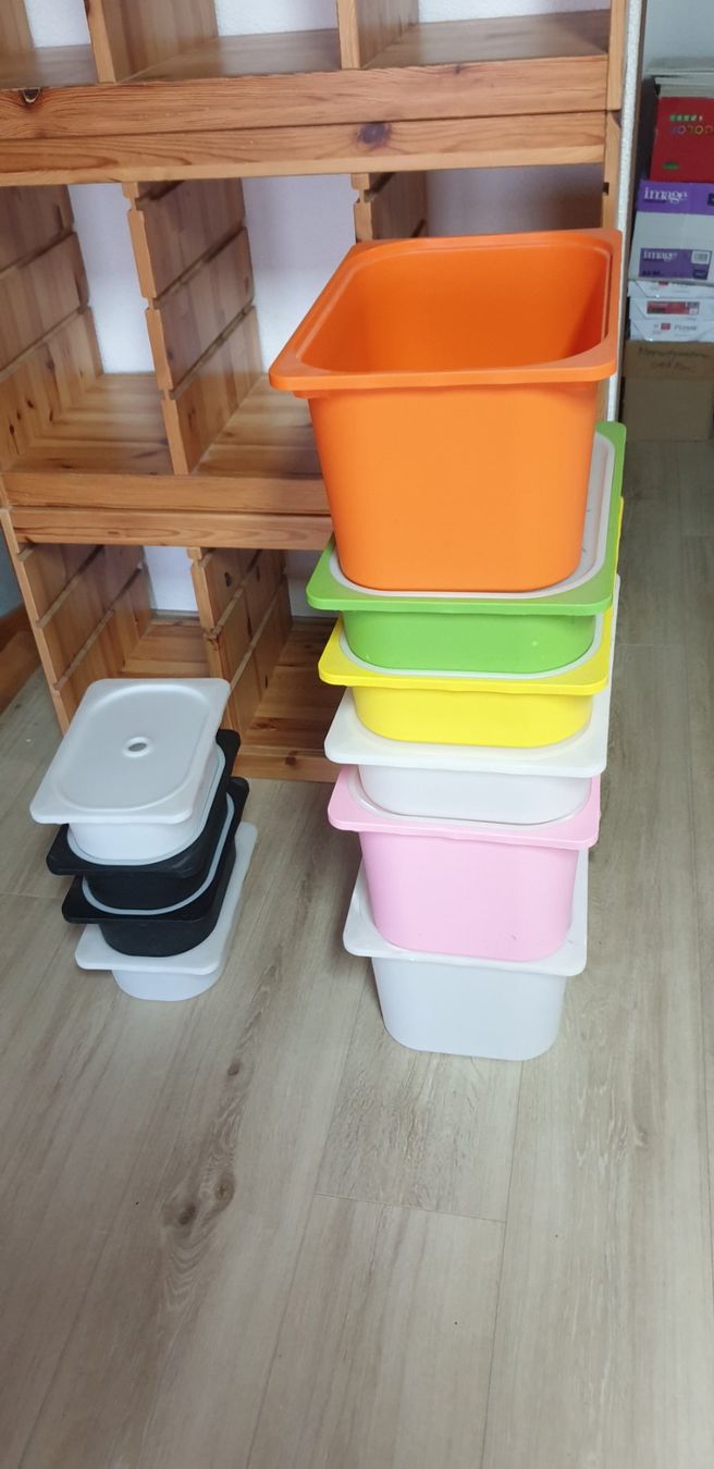 Ikea Étagères: Ikea Trofast Regal 3 Stk mit Behälter – D'occasion à Hünenberg par Gelini9 3