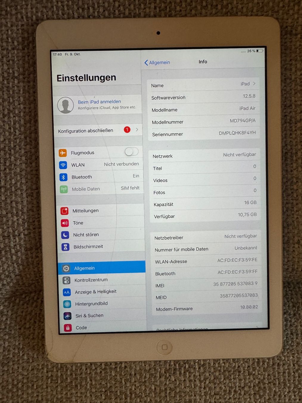 Apple Tablet PC: iPad Air – Defekt aus Adliswil von Busys 1