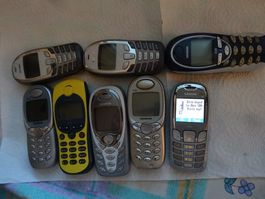 8 STK SIEMENS ANTIK HANDY.OHNE LADEGERAT.NICHT TESTED-NOWORK