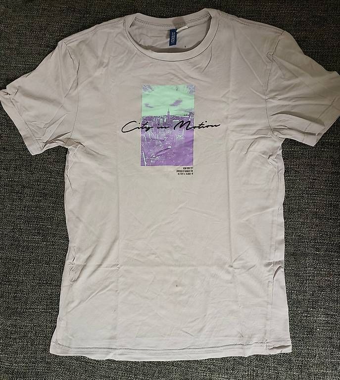 Kleiderpakete: T-Shirts Jugend - Sammelpaket – Gebraucht aus Goldach von Pp