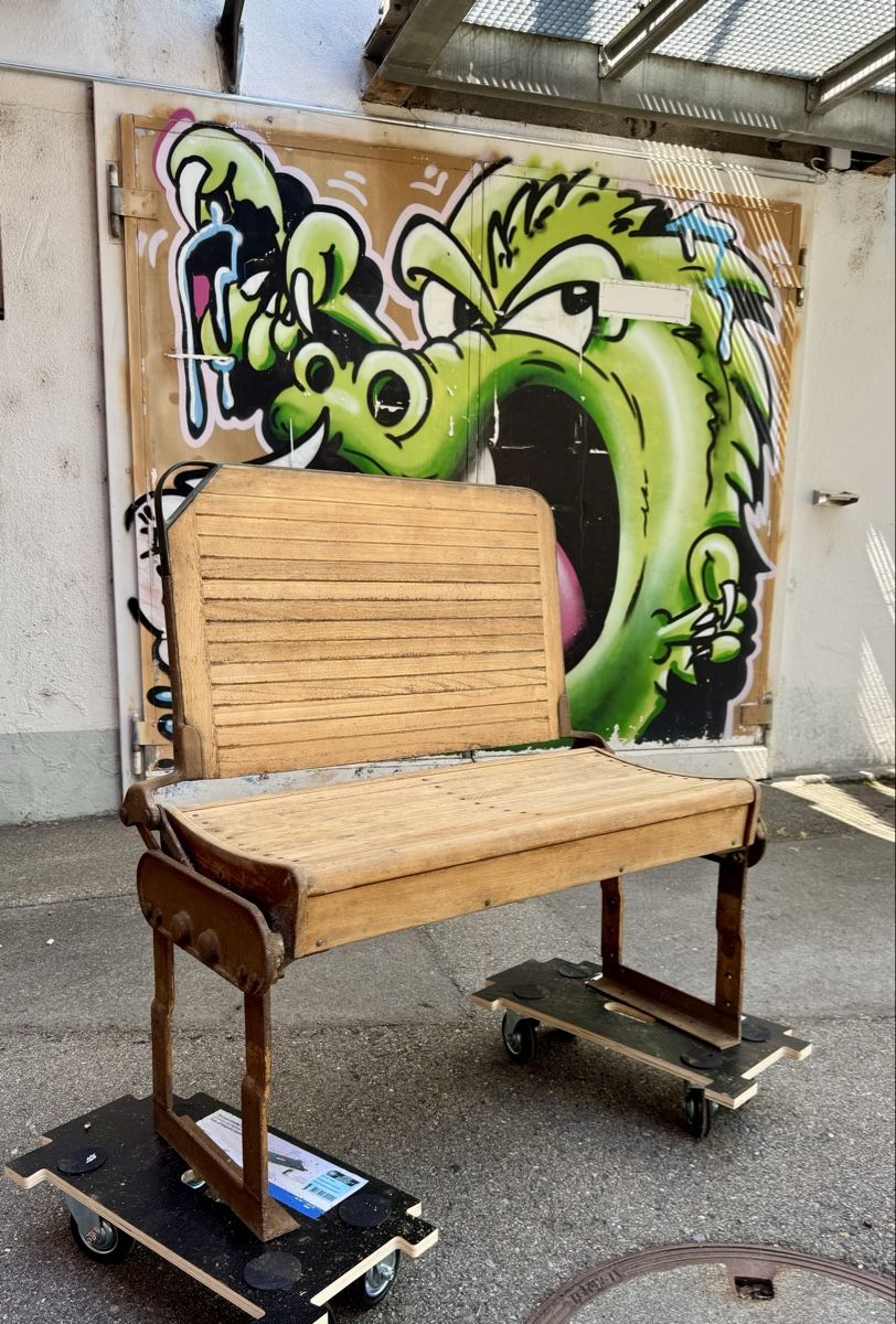 Panchine: Alte Tram Bank / Sitz der BvB Basel um 1908 – Usato da Ottikon venduto da san_w99n 1