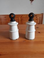 2 Vintage Isolatoren Porzellan schwarz weiss